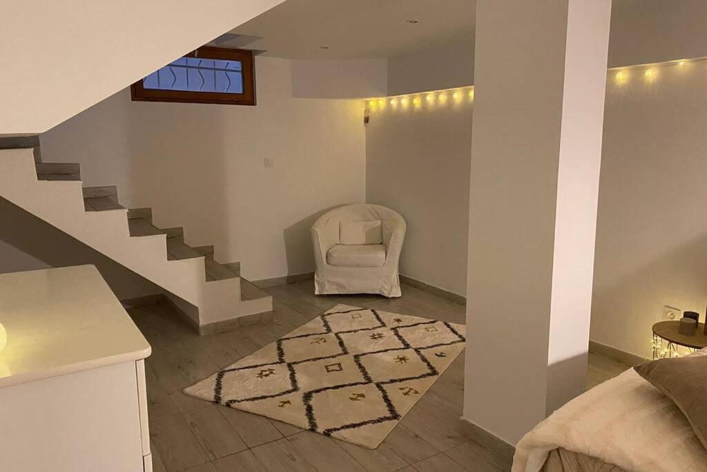 Villa Des Oliviers Avec Piscine Chassagny Ngoại thất bức ảnh